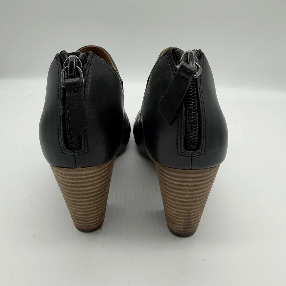 Clarks Artisan Okena Sass Black Leather Peep‎ Toe Shooties Back Zip Heel 7.5